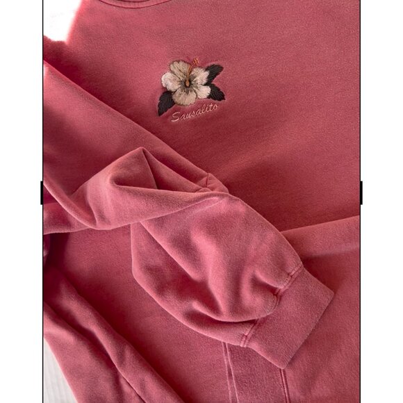 CRAZY SHIRTS HIBISCUS DYED FLOWER SWEATSHIRT - Picture 3 of 10